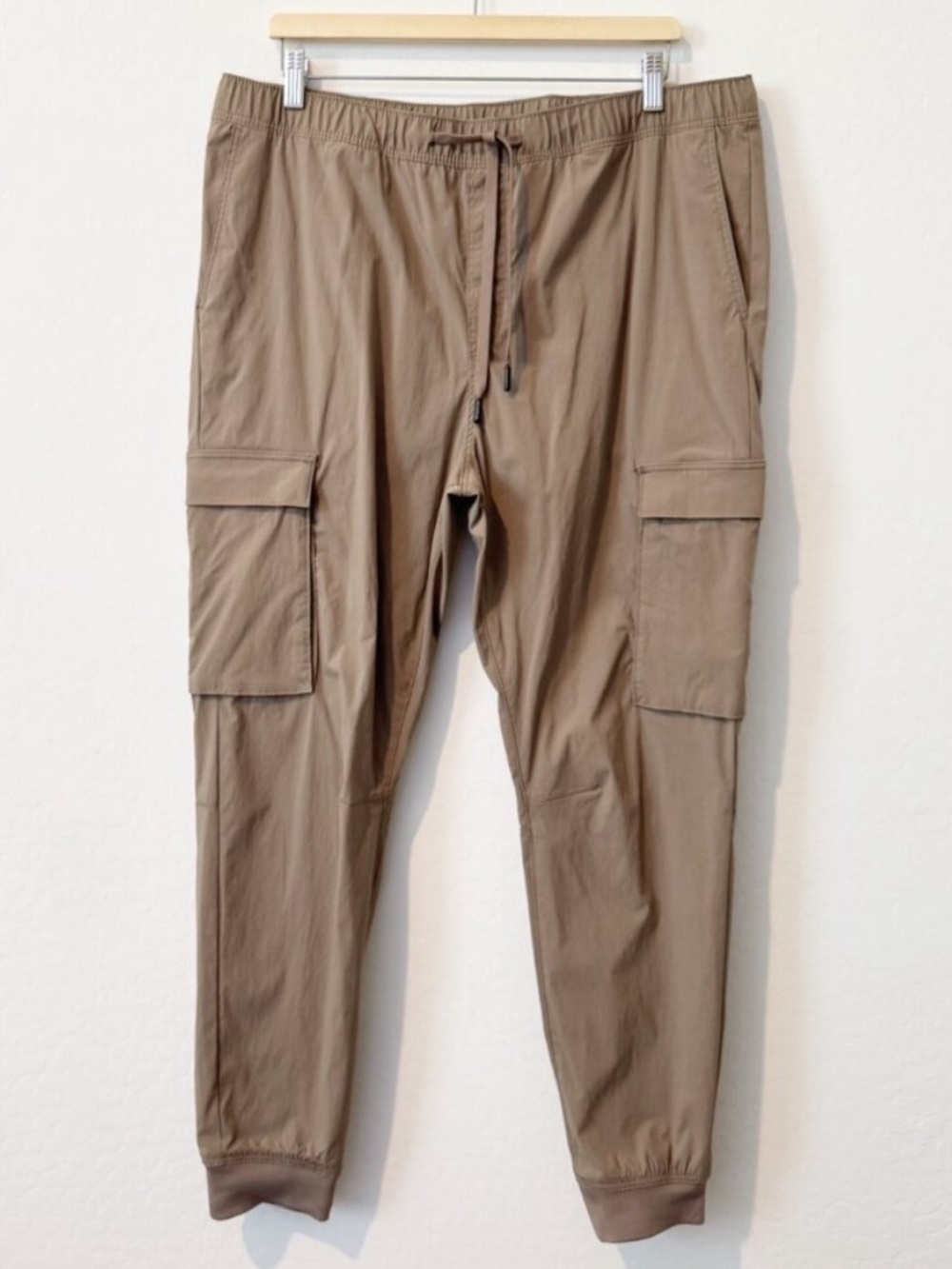 H&M Nylon Cargo Jogger Pants Streetwear Gorpcore‎ Outdoors Athletic Casual XL